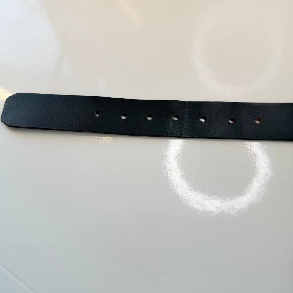 Levi’s Genuine Leather Belt – Classic Black - Size 34-36 - Picture 9 of 12